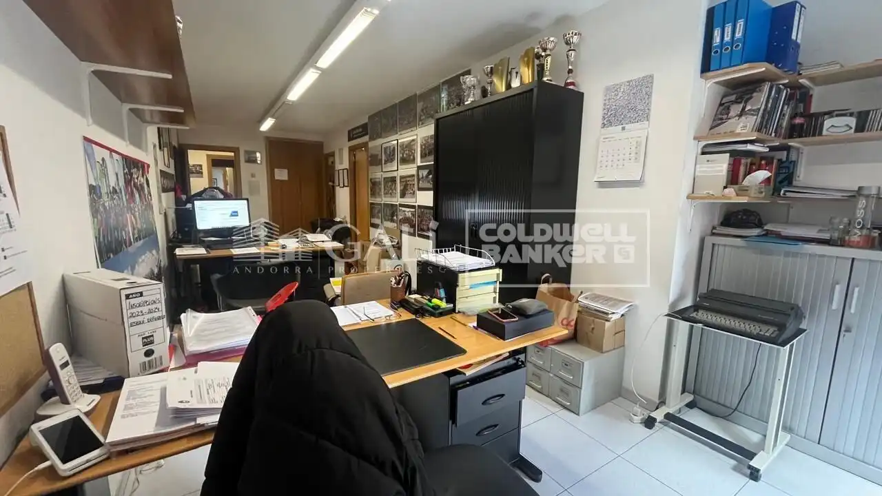 Büro zur Miete in Avenida Doctor Mitjavila, imagen 9