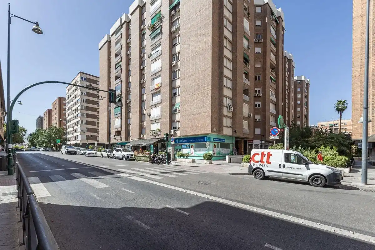 Exterior view of Commercial properties for rent in Granada