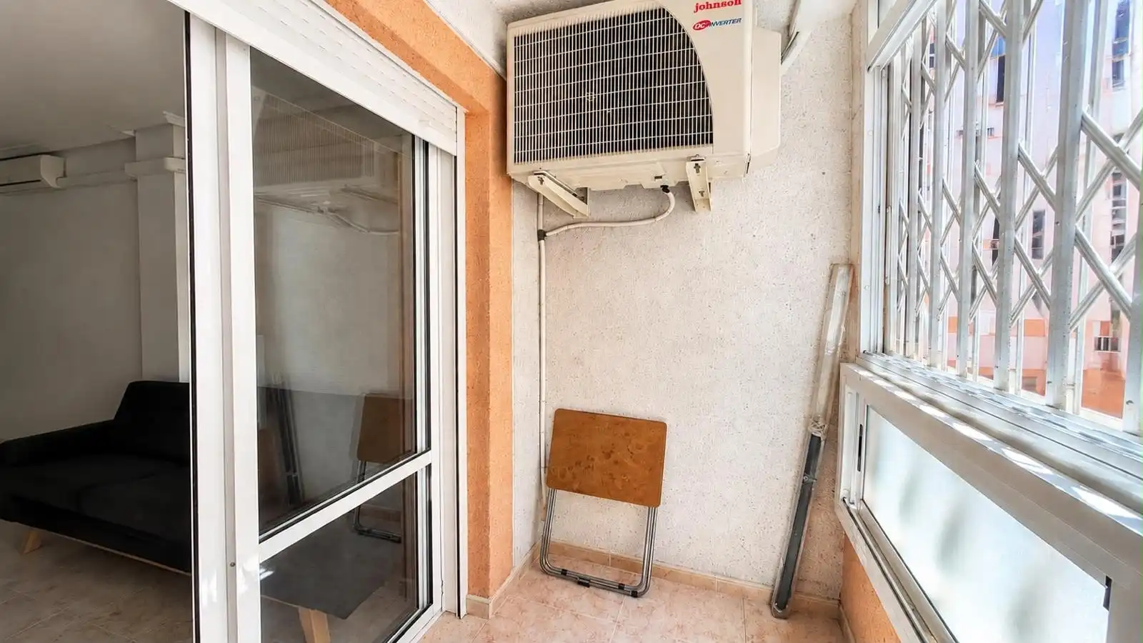 Ground floor for rent in El Molino