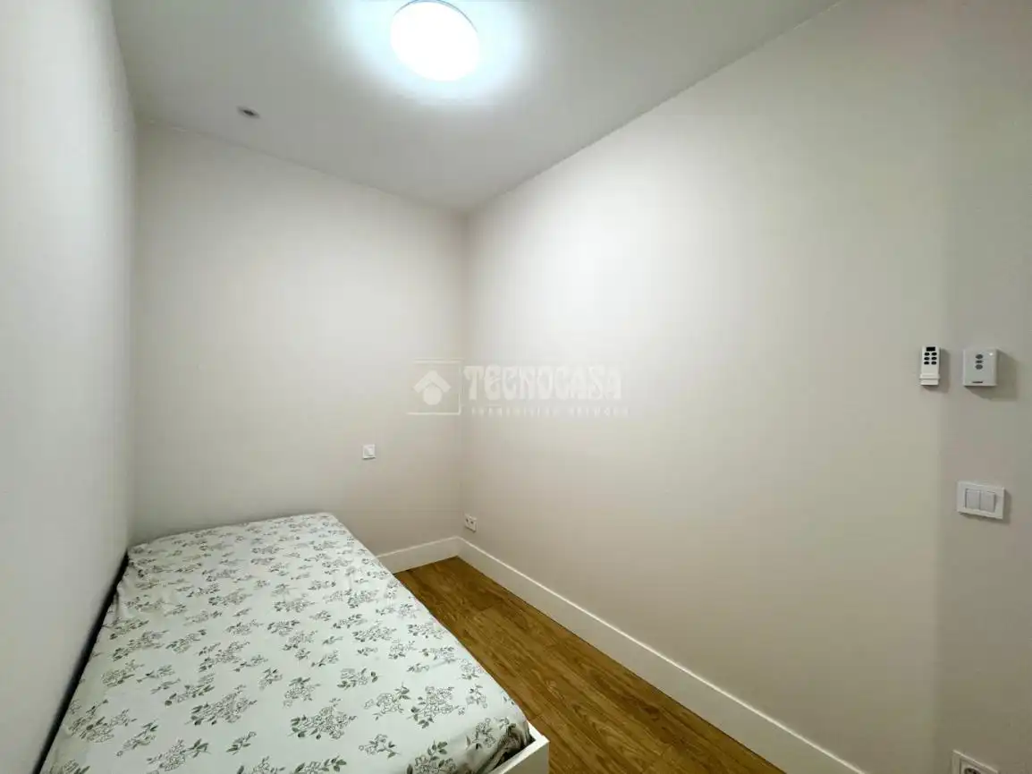 Habitación de Loft en venta en Madrid con Aire acondicionado y Calefacción