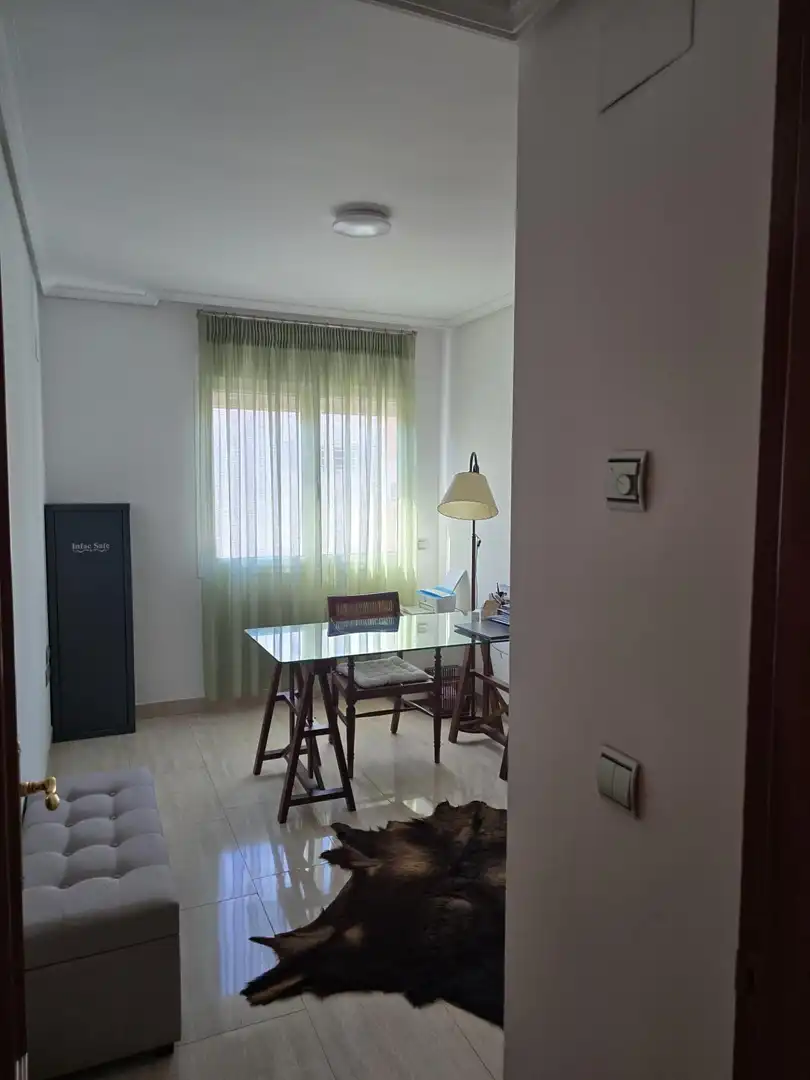 Bedroom of Flat for sale in Córdoba  with Air Conditioner, Terrace and Storage room
