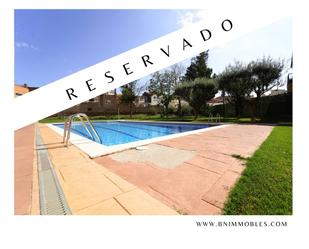 Swimming pool of Flat for sale in Terrassa  with Air Conditioner, Heating and Swimming Pool