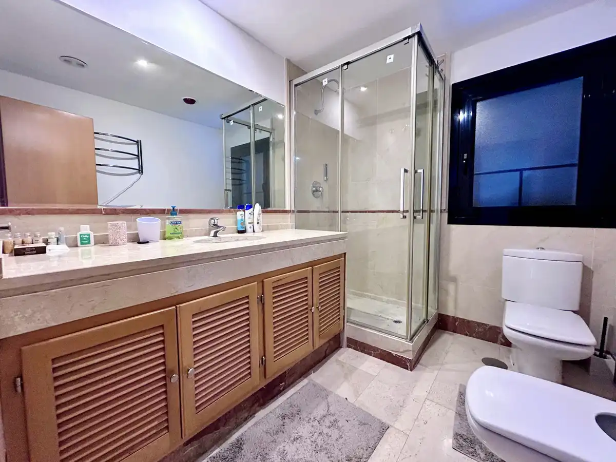 Apartament amb piscina en venda a Nueva Andalucía, imagen 9
