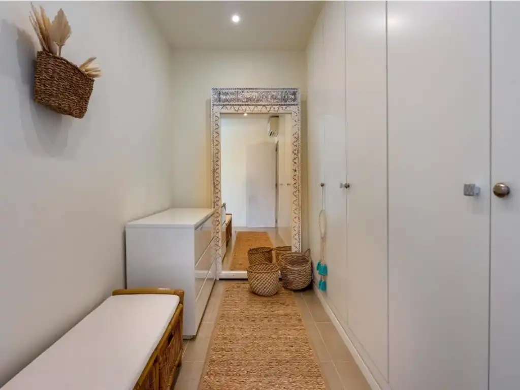 Casa adosada en venta en Sant Josep de sa Talaia con Terraza