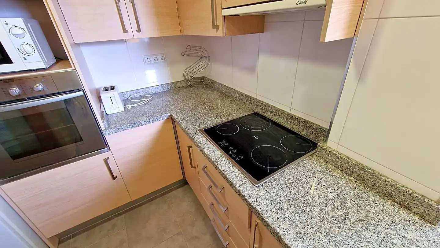 Apartamento de alquiler en De La Rioja, 125, Playa de Gandia