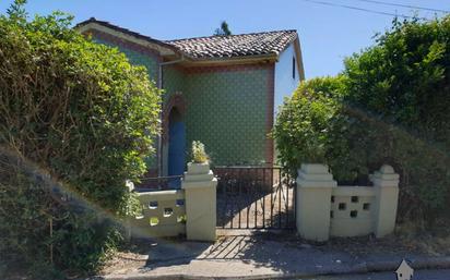 Vista exterior de Casa o xalet en venda en Muros de Nalón