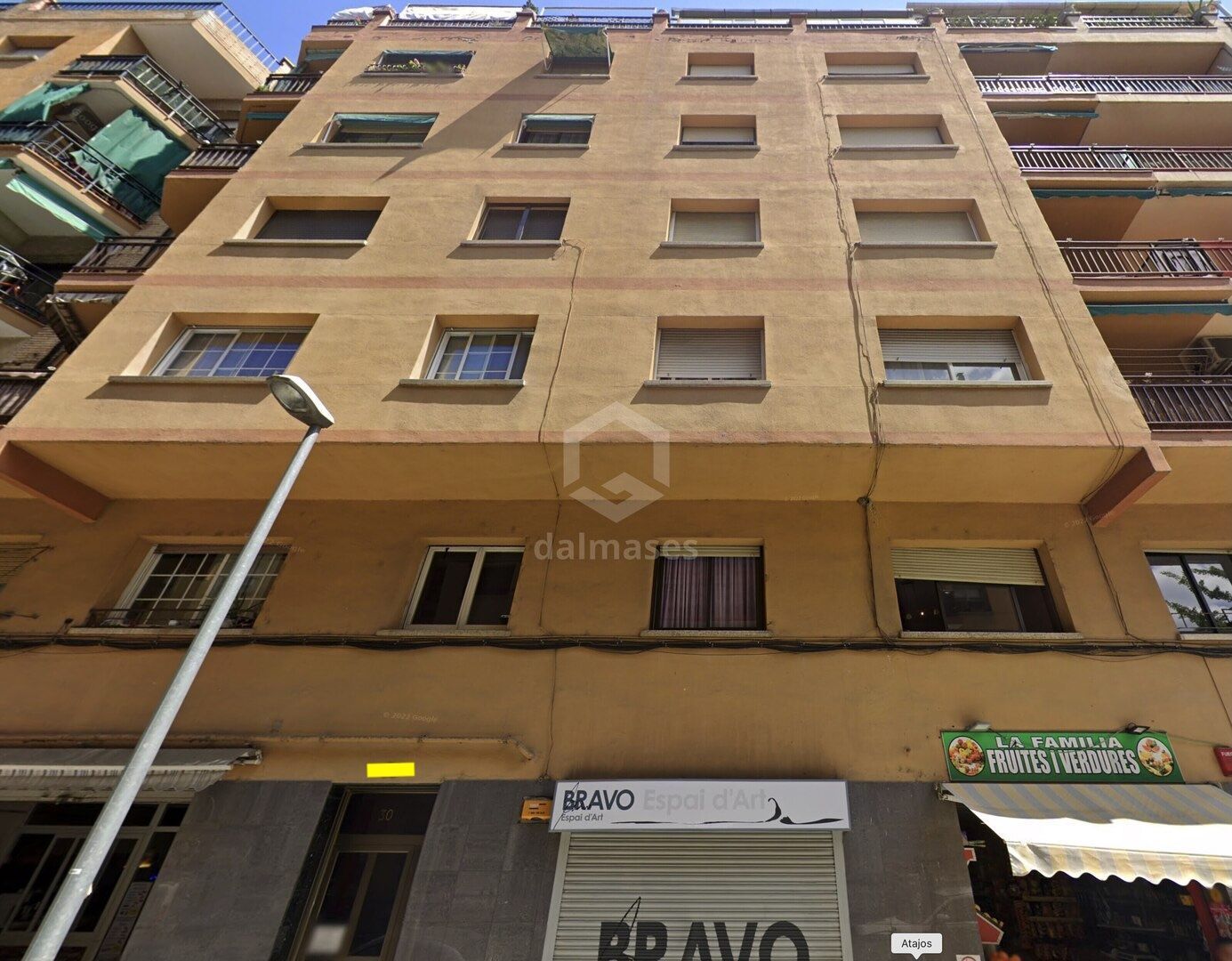 Vista exterior de Piso en venta en Montcada i Reixac con Terraza