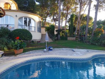 Casa rústica amb piscina en venda a La Pedrera - Vessanes