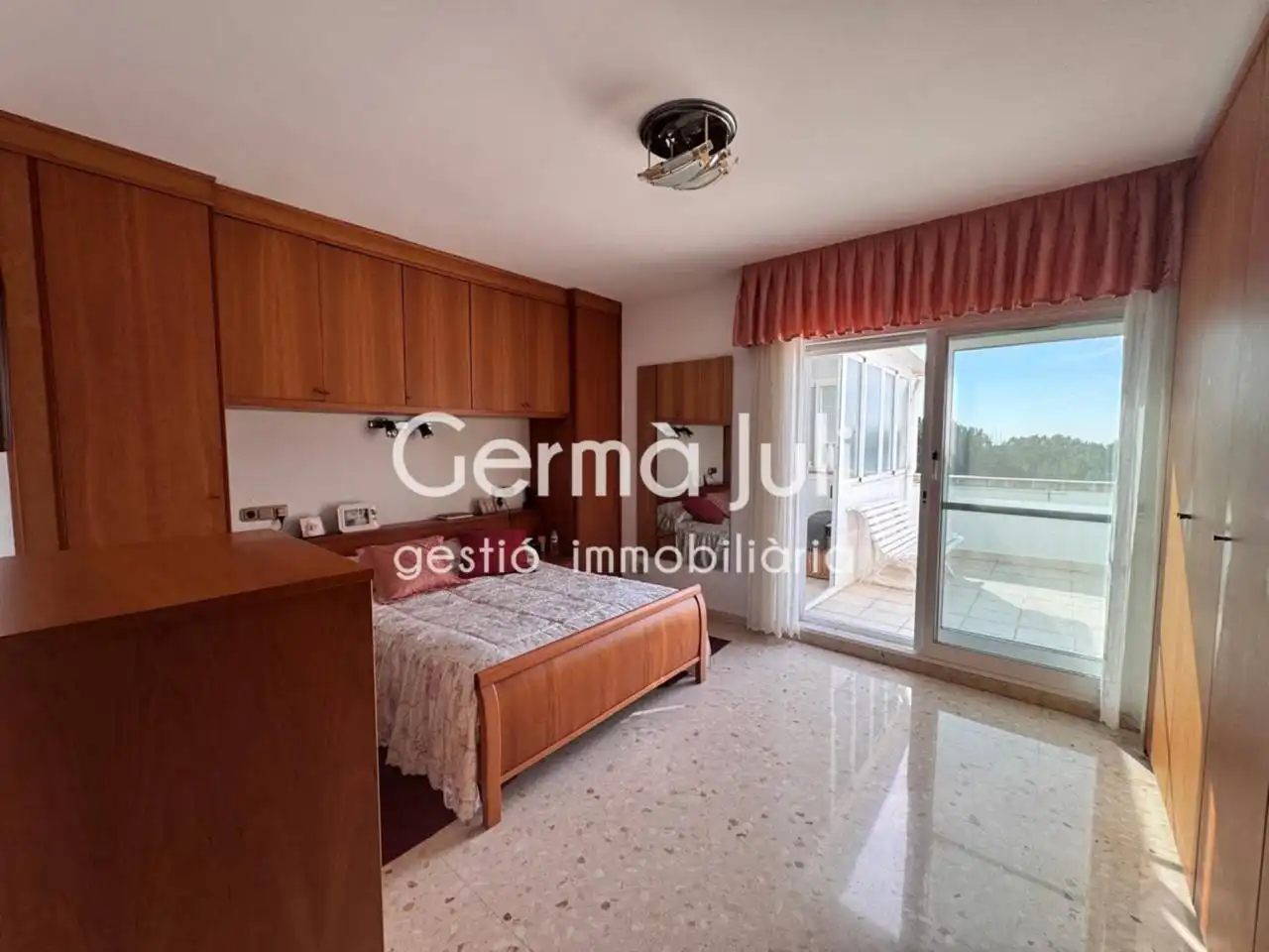Bedroom of Houses for sale in Badalona  with Heating, Private garden and Terrace