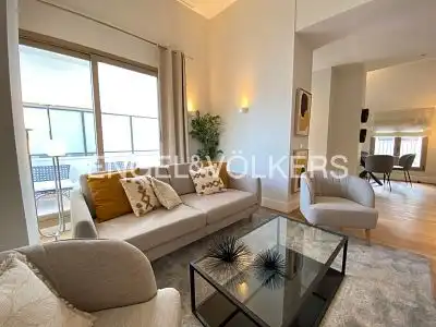 Sala d'estar de Àtic de lloguer en Valencia amb Aire condicionat, Calefacció i Parquet