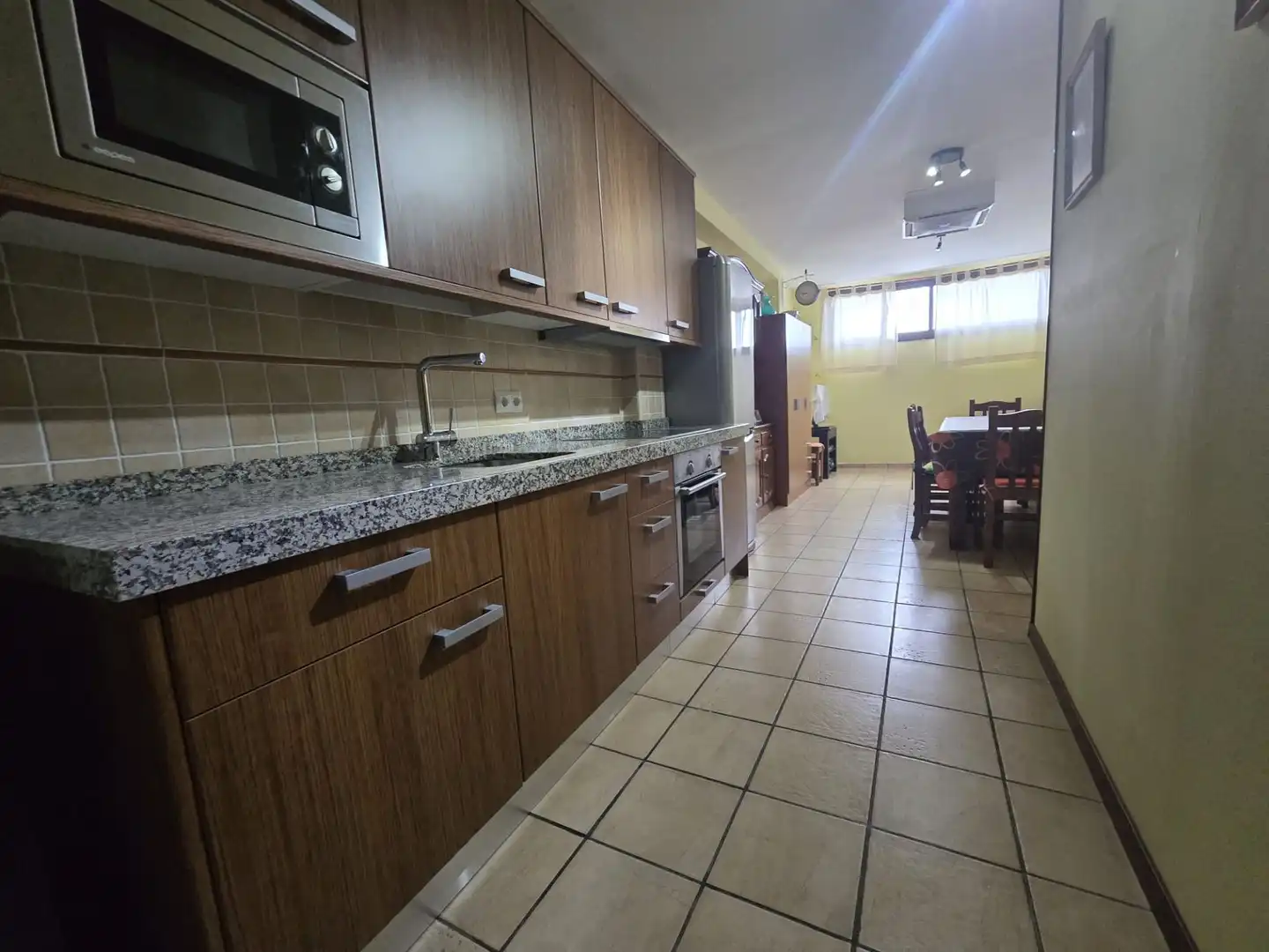 Local comercial en venda a Luis Ortun, imagen 10