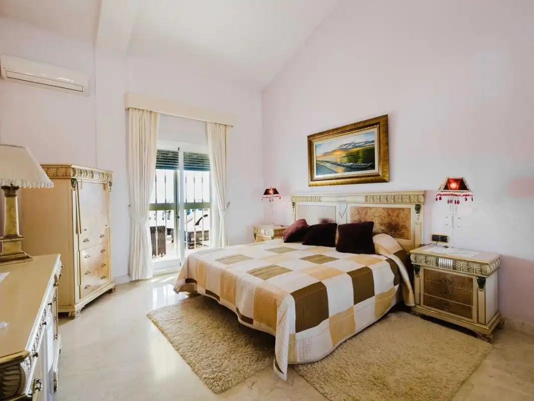 Casa amb terrassa en venda a C. de Finlandia, imagen 41