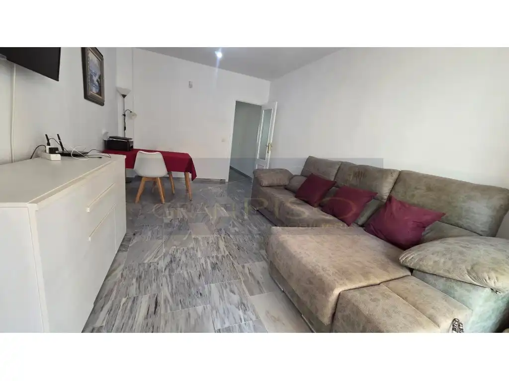 Sala d'estar de Casa adosada en venda en Manilva amb Terrassa, Balcó i Piscina comunitària