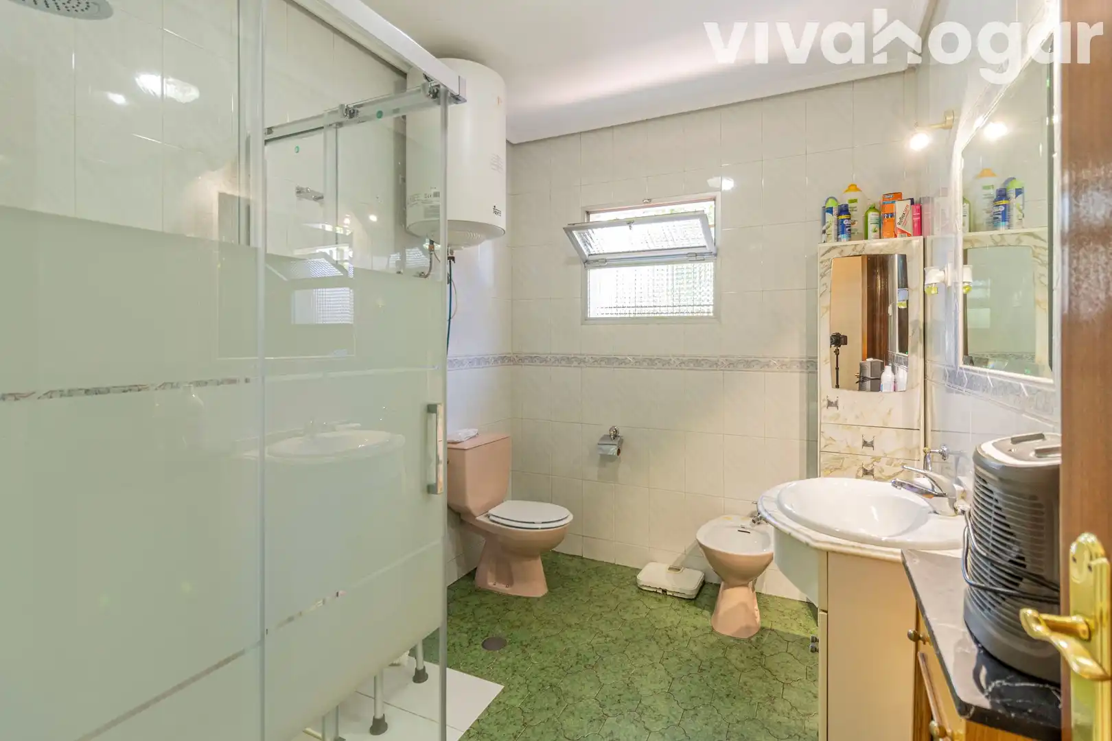 Baño de Casa o chalet en venta en Madrid con Calefacción, Terraza y Trastero