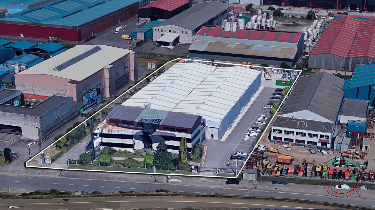 Vista exterior de Nau industrial en venda en Llanera