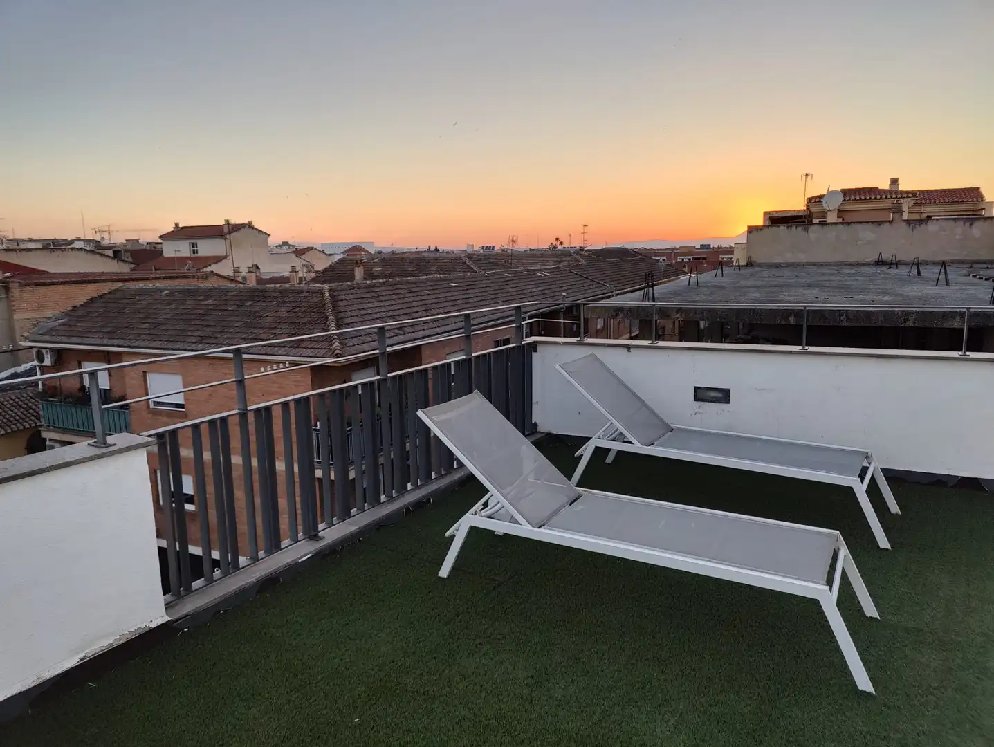 Terraza de Ático de alquiler en Armilla con Aire acondicionado, Calefacción y Terraza