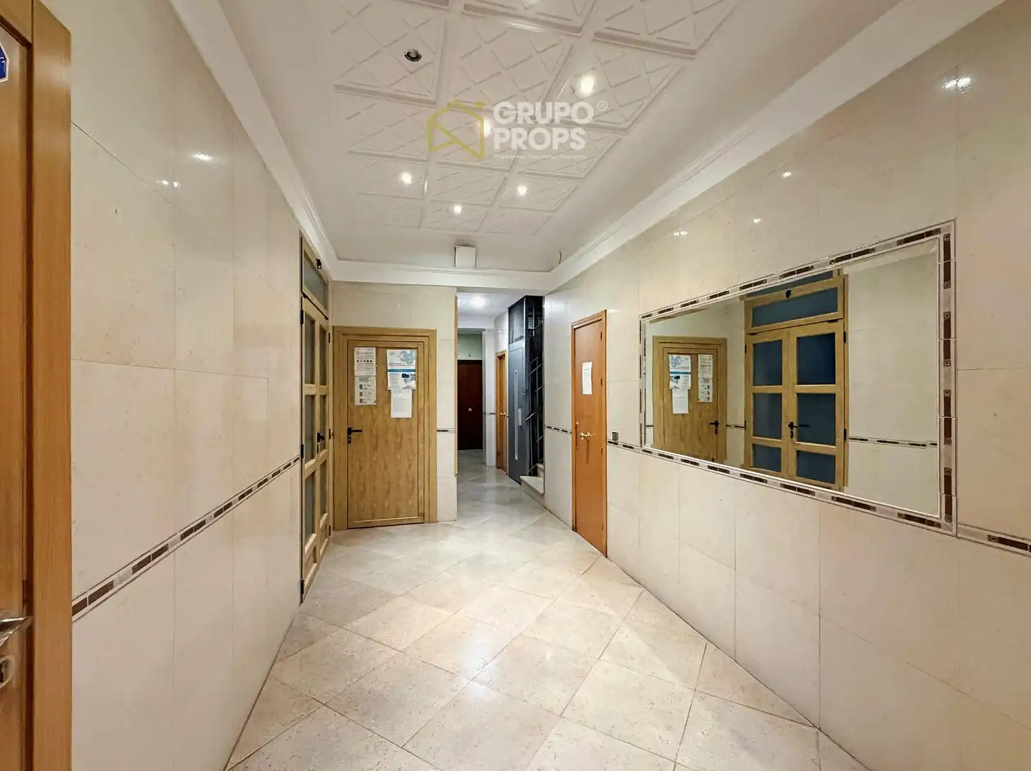 Flat for rent in Trafalgar