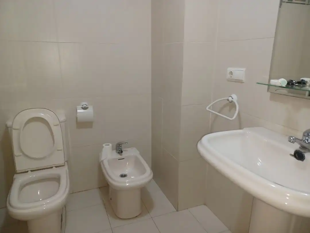 Bany de Pis en venda en Santo Domingo de la Calzada amb Calefacció, Jardí privat i Parquet