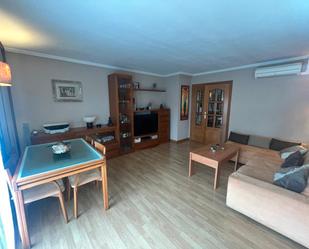 Living room of Attic for sale in Sant Feliu de Llobregat  with Parquet flooring and Terrace