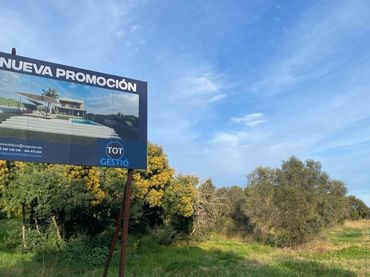 Terreno residencial en venta en Carrer de l'Ebre