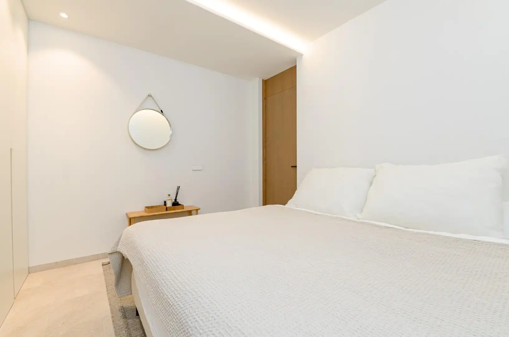 Schlafzimmer von Erdgeschoss zum Verkauf in  Palma de Mallorca mit Klimaanlage, Heizung und Privatgarten