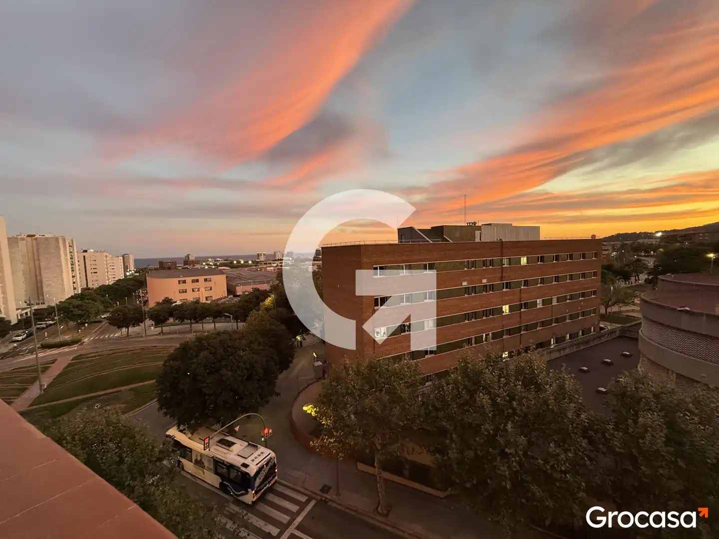 Exterior view of Flat for sale in Mataró  with Air Conditioner, Heating and Oven