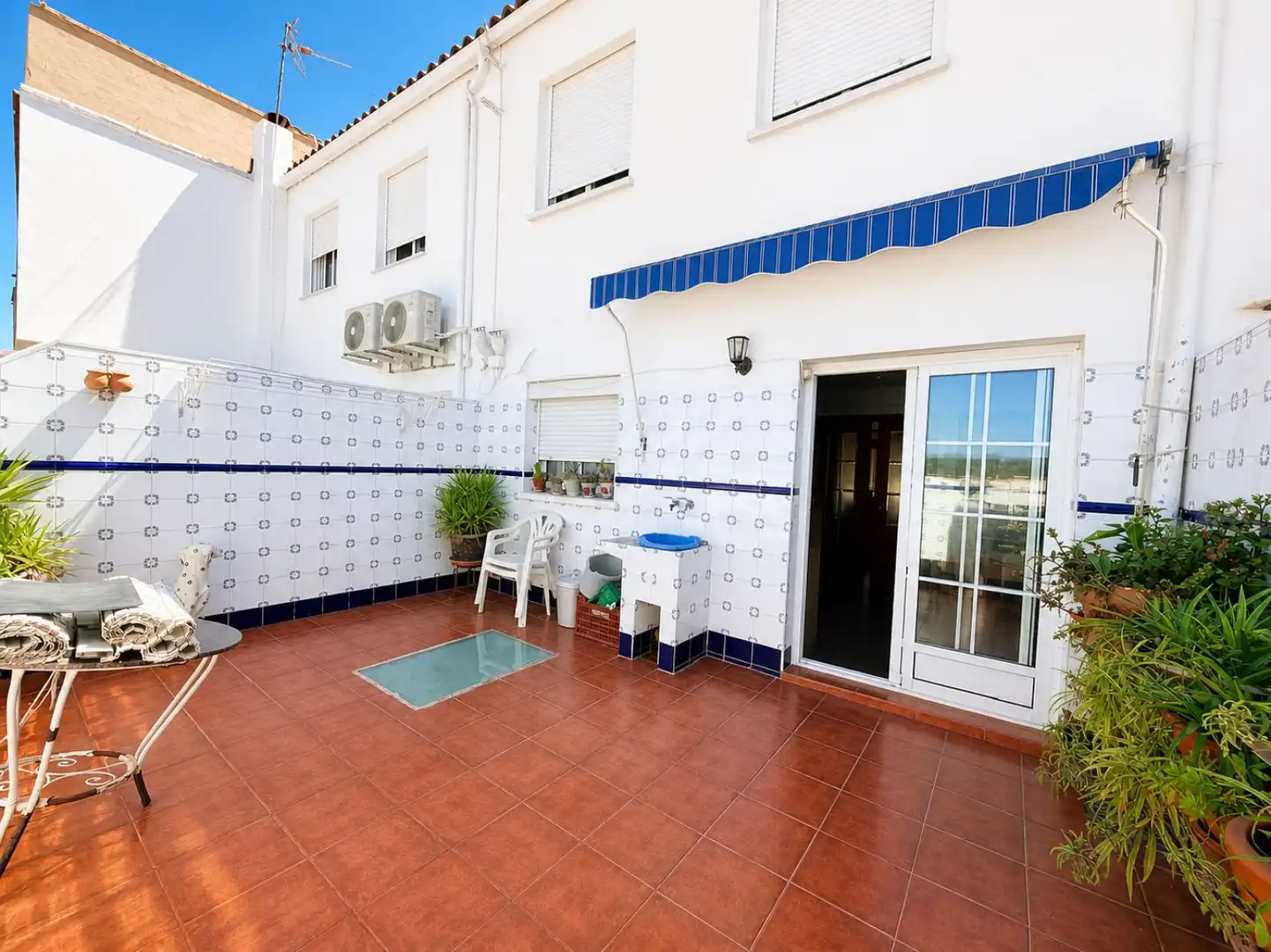 Terrace of Houses for sale in Enguera  with Air Conditioner, Terrace and Furnished