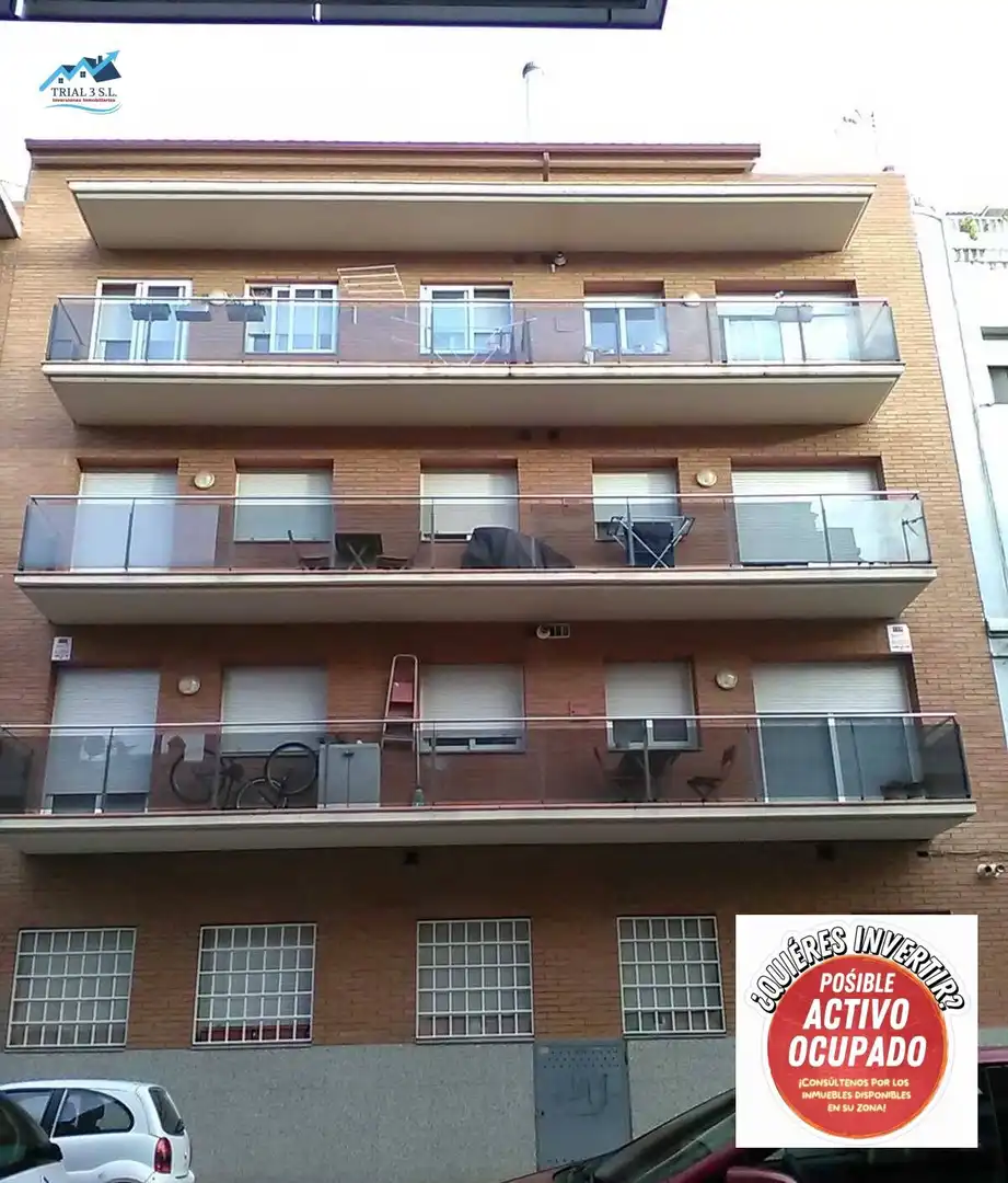 Piso con ascensor en venta en Calle de la Riera Gasulla