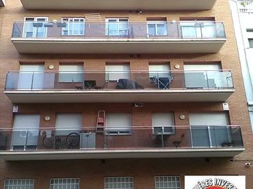 Pis amb ascensor en venda a Calle de la Riera Gasulla