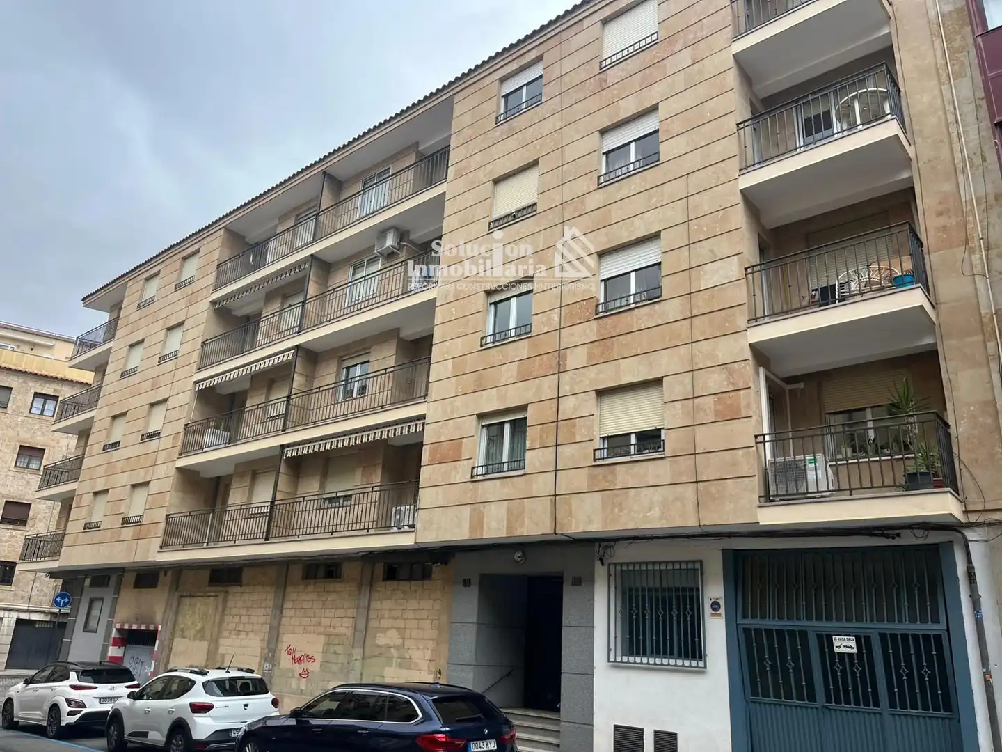 Vista exterior de Piso en venta en Salamanca con Calefacción, Terraza y Balcón