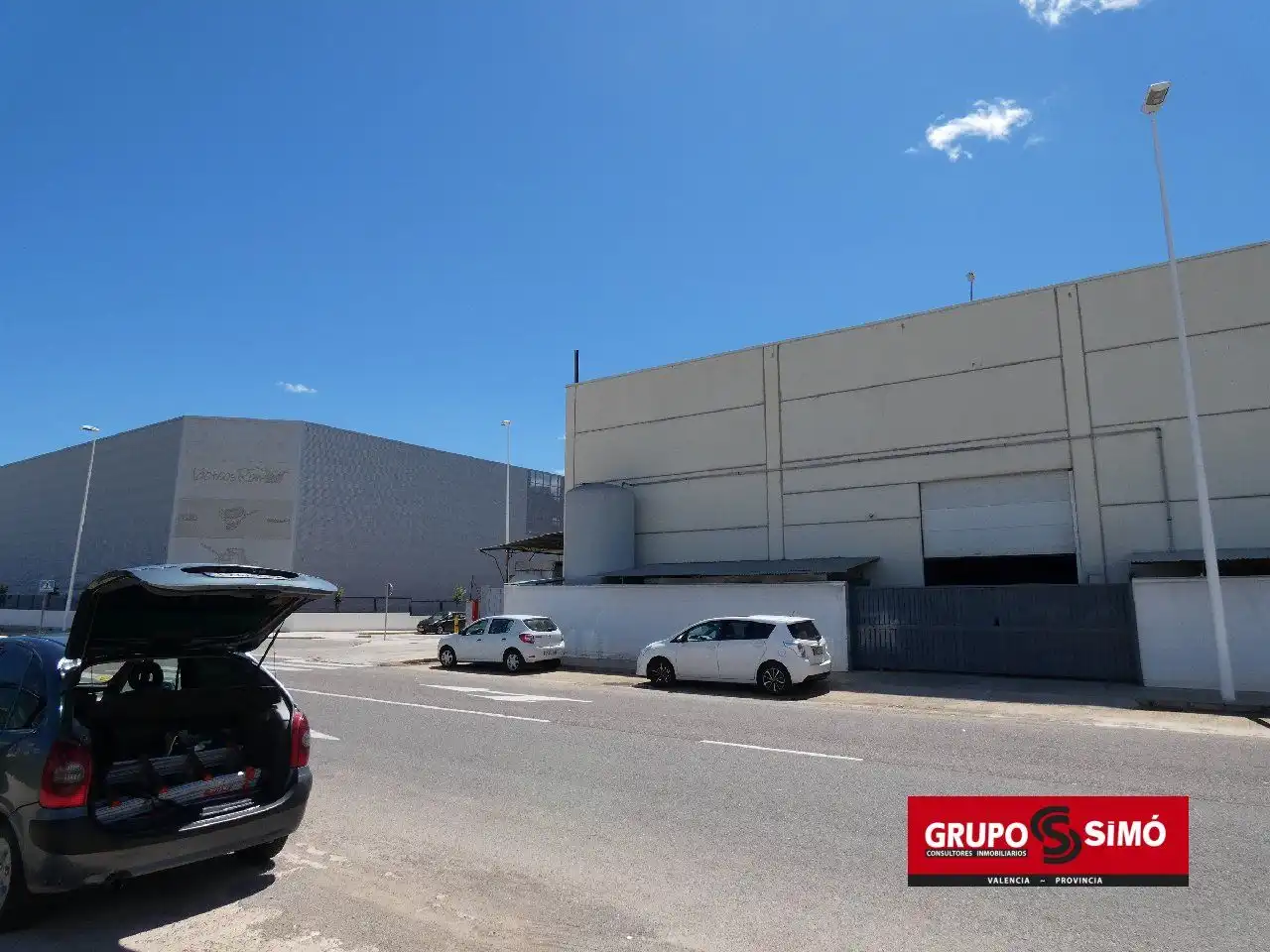 Vista exterior de Terreny industrial en venda en Catadau