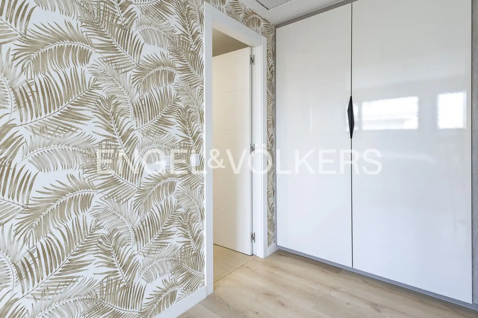 Habitación de Ático en venta en Sant Adrià de Besòs con Aire acondicionado, Calefacción y Parquet