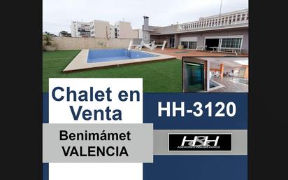 Vista exterior de Casa o xalet en venda en  Valencia Capital amb Calefacció, Jardí privat i Terrassa