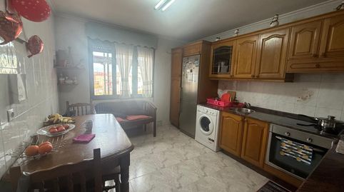 Foto 5 de Piso en venta en Avilés - Calle del Carmen, Villalegre - La Luz, Avilés