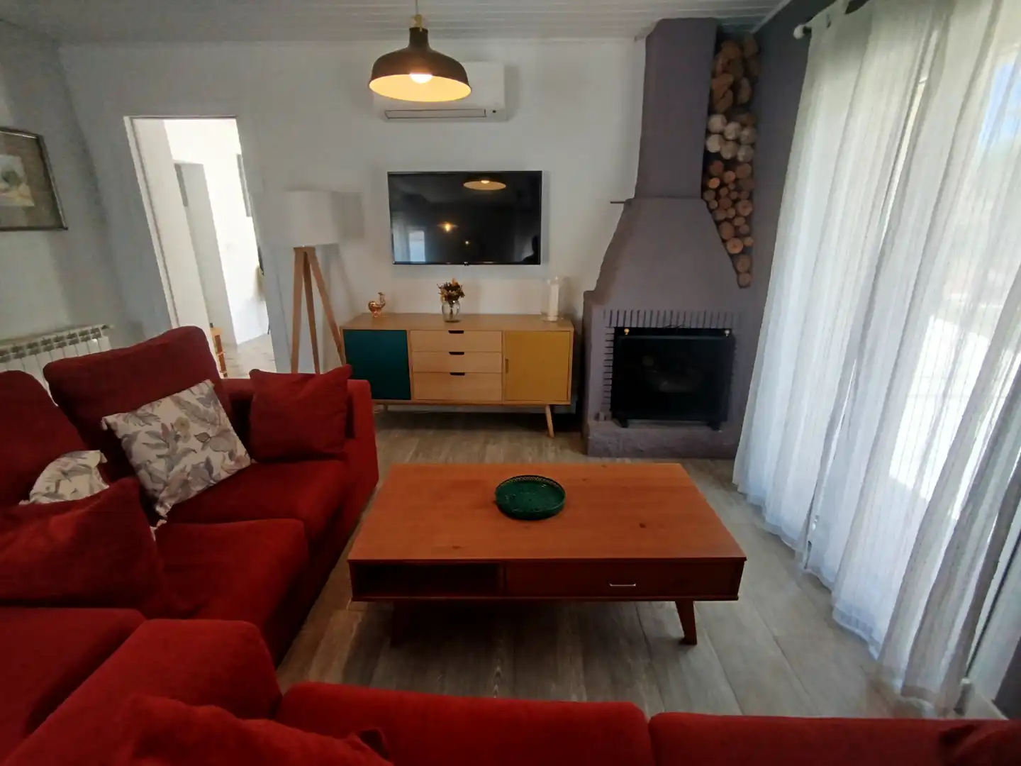 Sala de estar de Casa o chalet en venta en Cogeces de Íscar con Calefacción, Jardín privado y Terraza