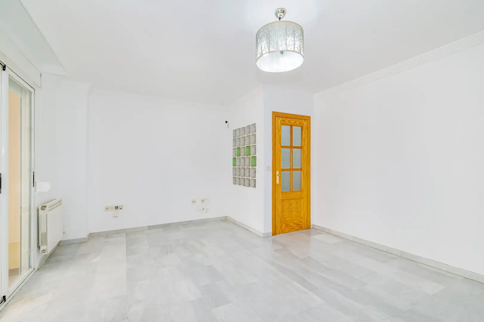 Piso en venta en Ogíjares con Calefacción, Terraza y Trastero