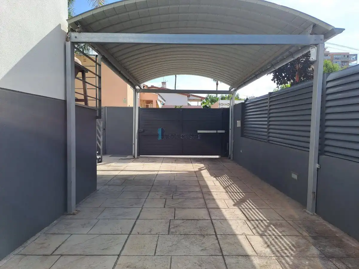 Casa adosada en venta en Benicasim / Benicàssim, Castellón