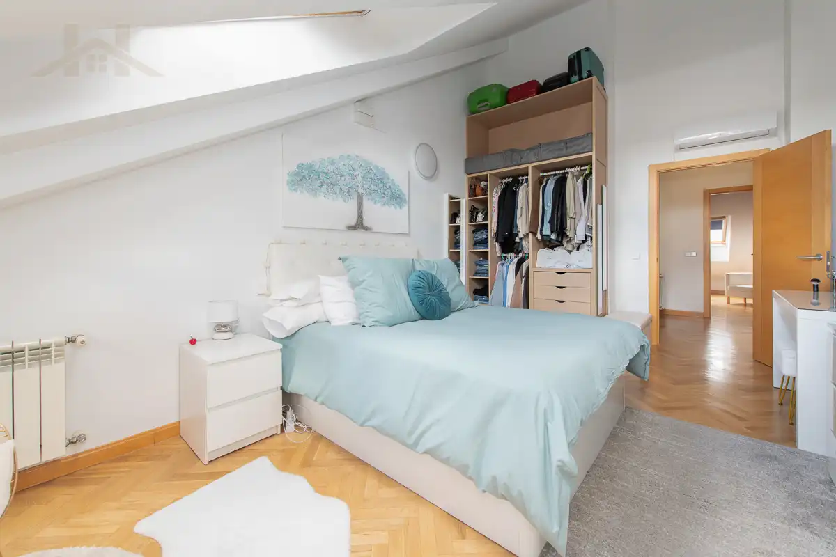 Bedroom of Flat for sale in Torrejón de Ardoz  with Air Conditioner, Heating and Parquet flooring