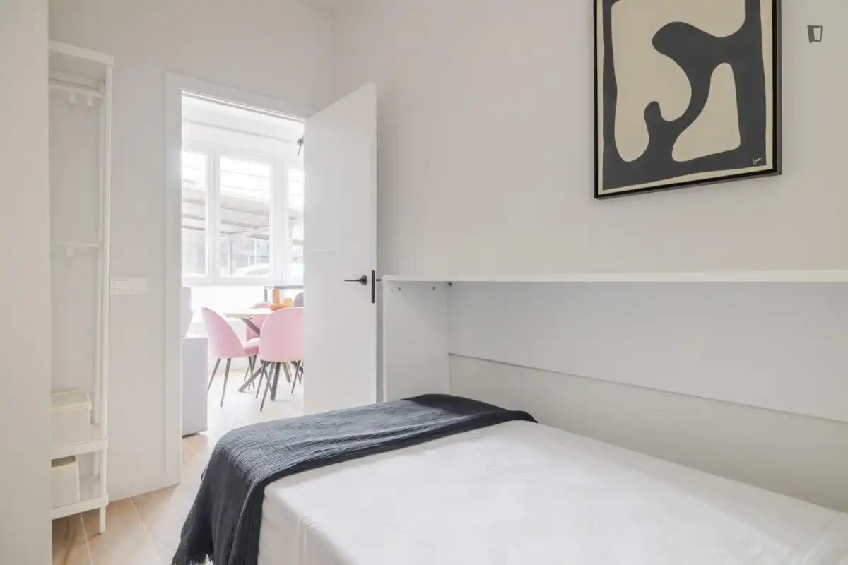 Habitación de Apartamento de alquiler en Madrid con Aire acondicionado, Calefacción y Amueblado
