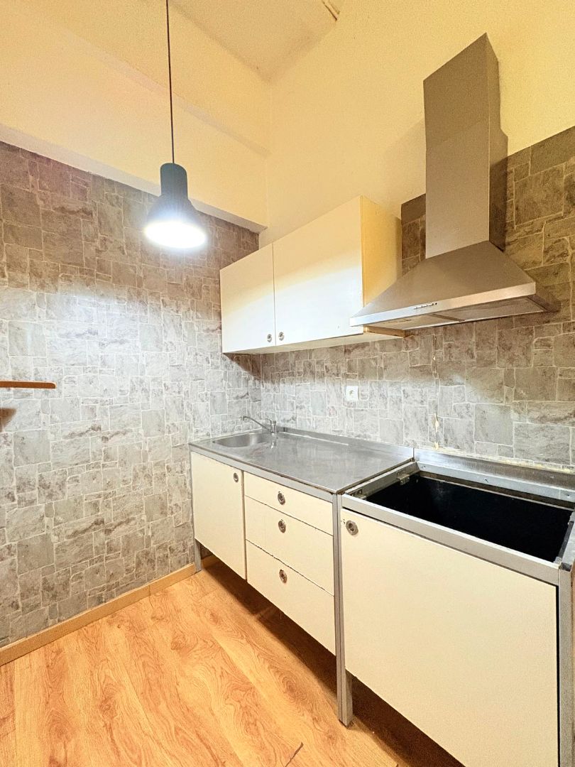 Kitchen of Study for sale in  Barcelona Capital  with Parquet flooring and Alarm