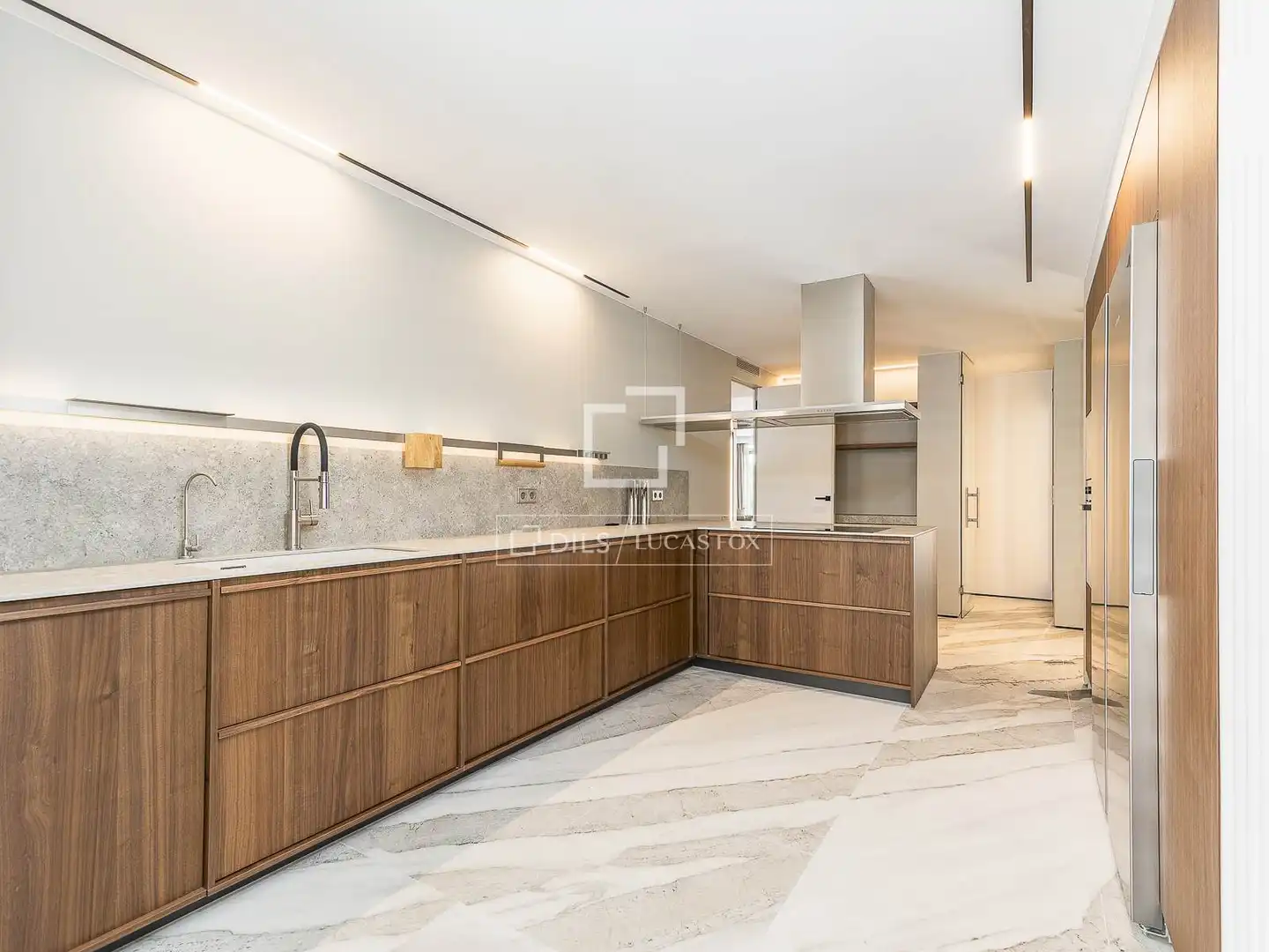 Cocina de Piso en venta en Barcelona con Aire acondicionado, Calefacción y Terraza
