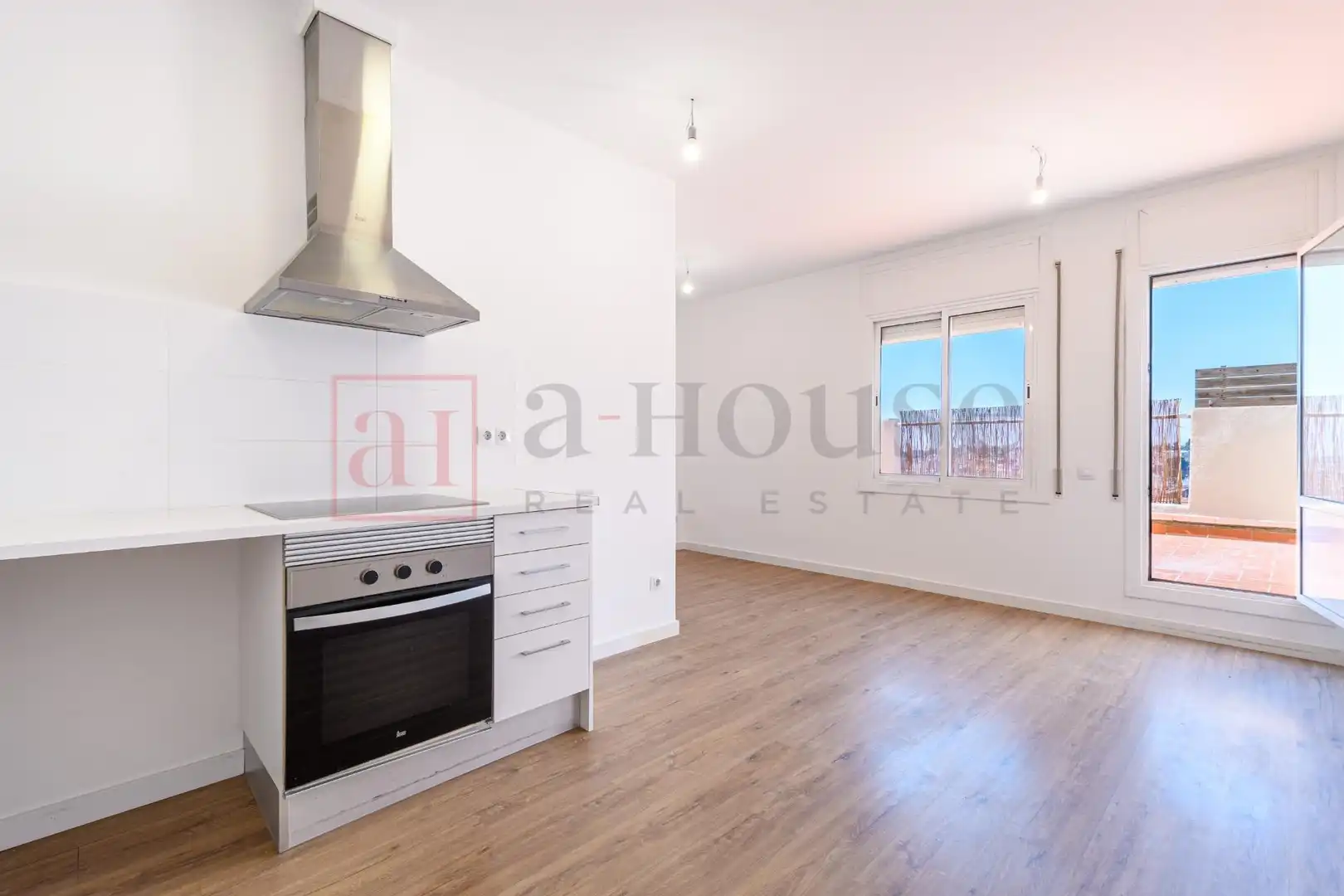 Cocina de Ático en venta en  Barcelona Capital con Terraza