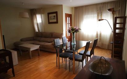 Living room of Apartment to rent in Badajoz Capital  with Air Conditioner, Heating and Terrace