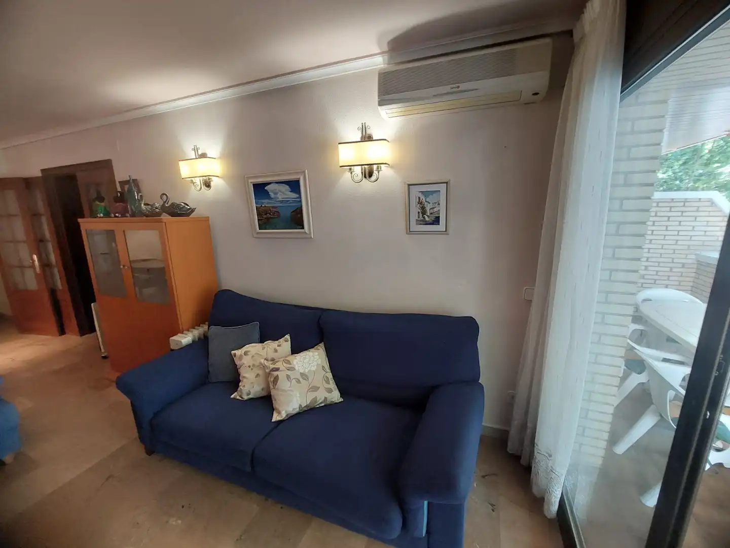 Sala de estar de Piso en venta en Salou con Aire acondicionado, Terraza y Amueblado