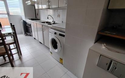 Kitchen of Flat for sale in Zamora Capital   with Parquet flooring, Storage room and Balcony