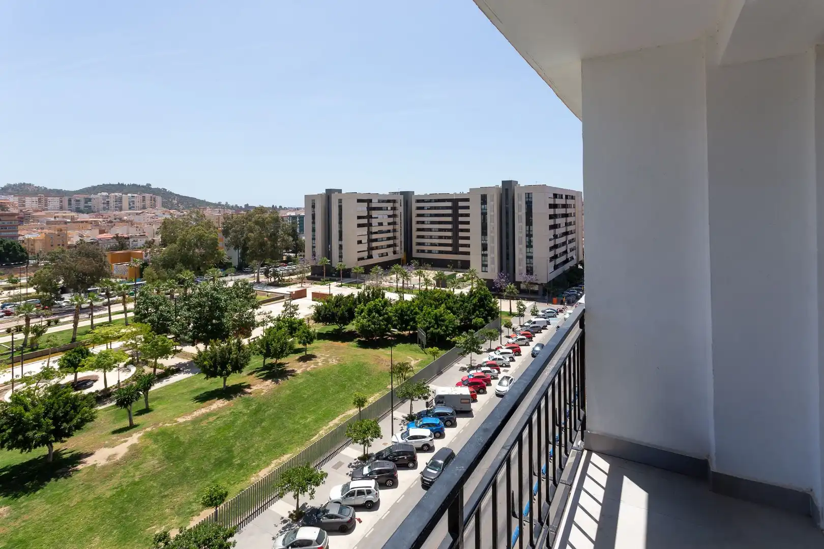 Exterior view of Flat for sale in Málaga  with Air Conditioner, Terrace and Furnished