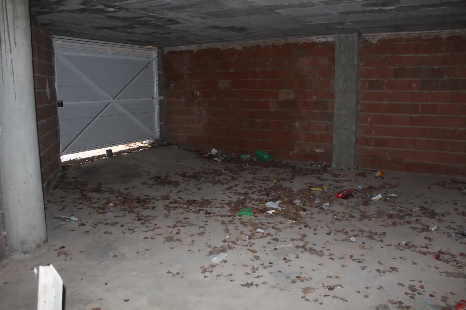 Parking de Casa adosada en venta en Murcia con Jardín privado, Terraza y Trastero