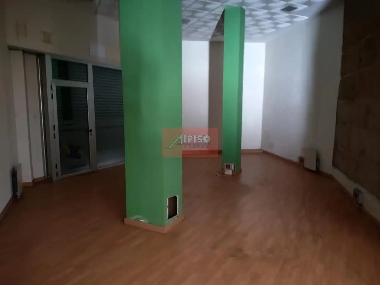 Local commercial à vendre à Ventiun, imagen 6