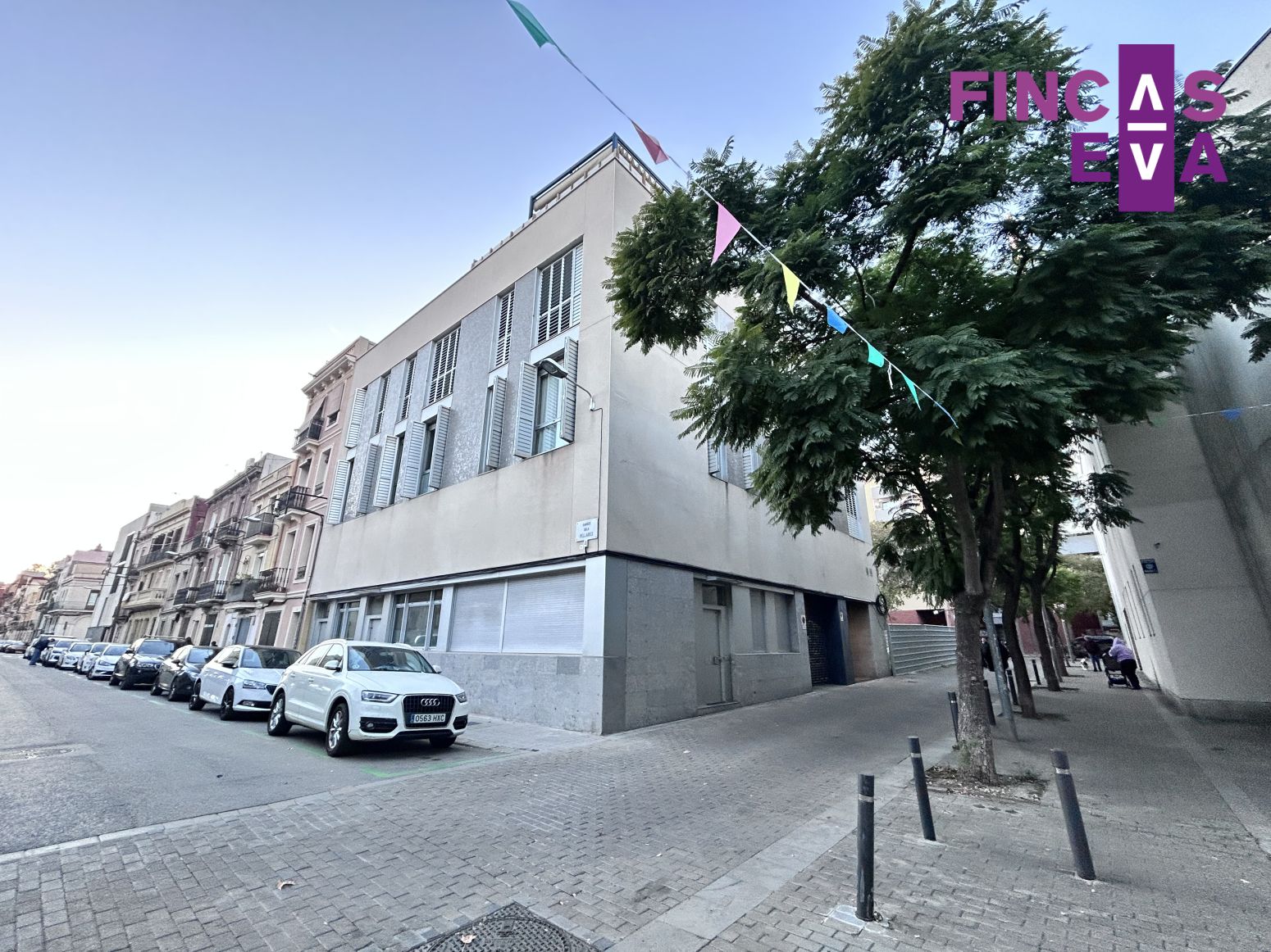 Exterior view of Garage for sale in  Barcelona Capital