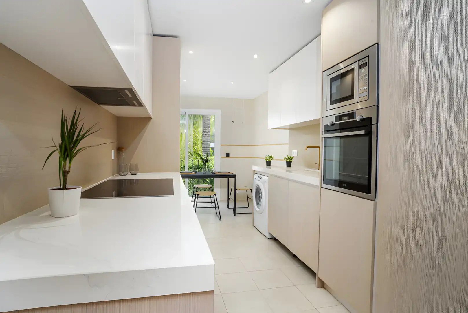 Cocina de Apartamento en venta en Marbella con Aire acondicionado, Terraza y Piscina